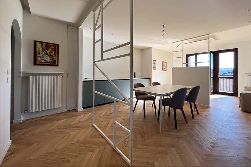Parquet and wall tiles for apartment in Salò